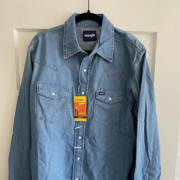 elsa dress disney shop Vintage Wrangler Cowboy Cut Denim Shirt